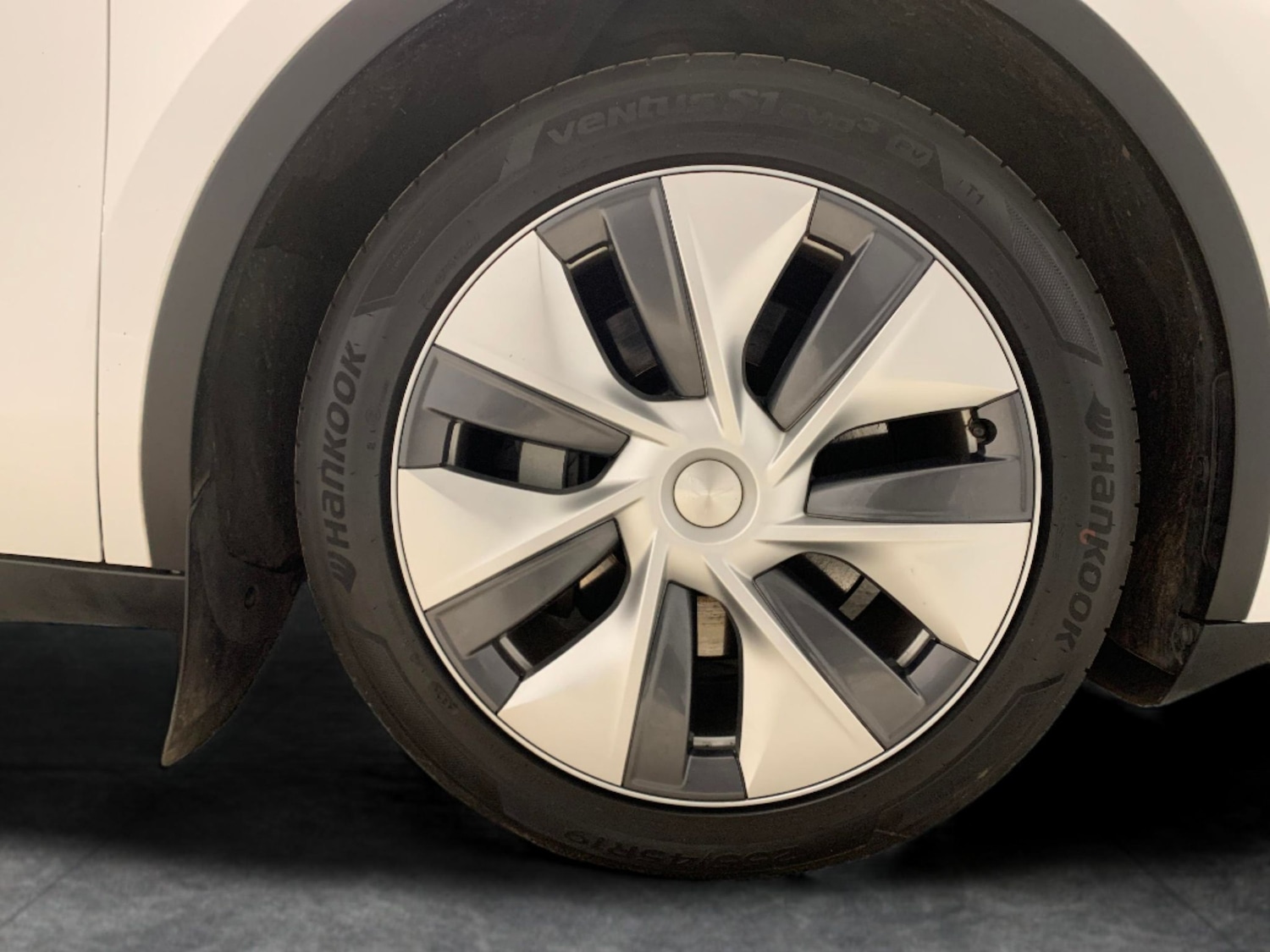 Used Tesla Model Y 2022 for sale - 76719851: Photo 22