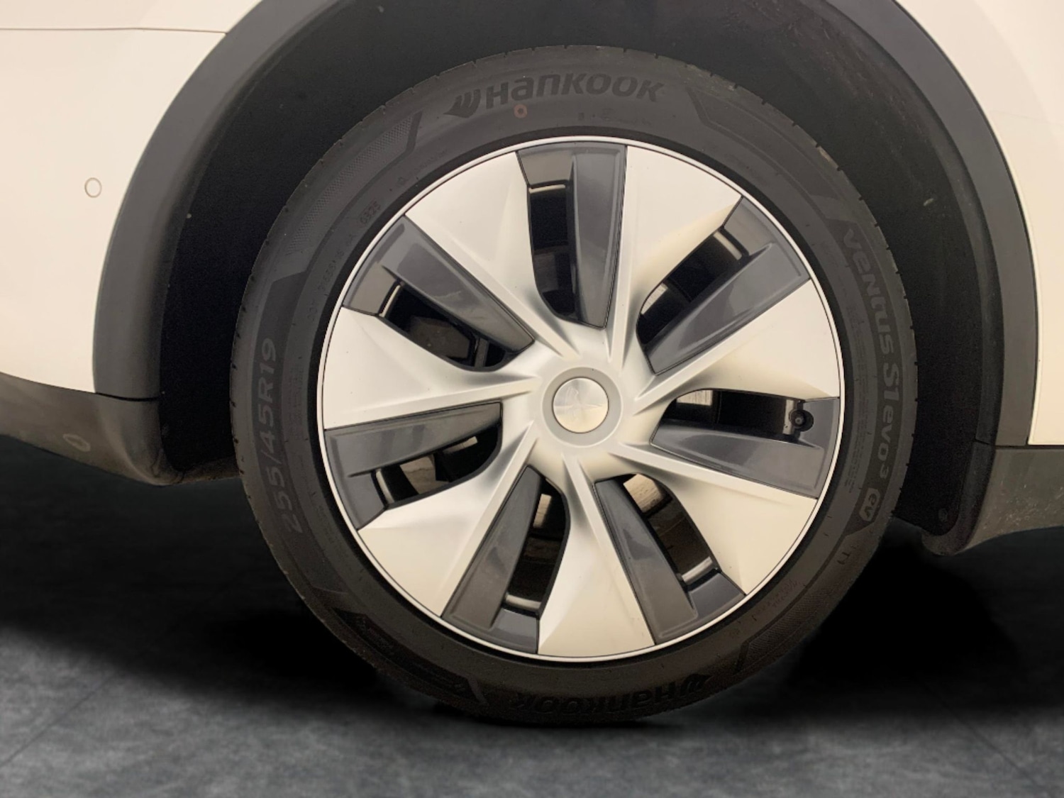 Used Tesla Model Y 2022 for sale - 76719851: Photo 23