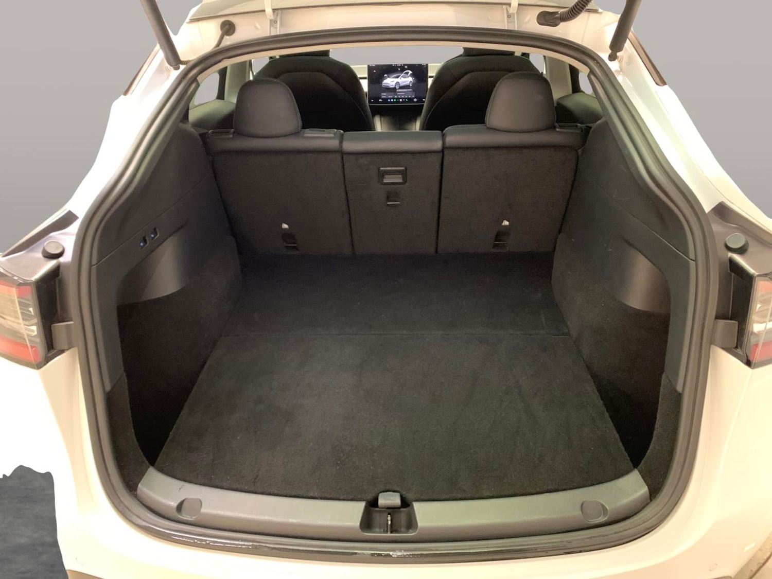 Used Tesla Model Y 2022 for sale - 76719851: Photo 32