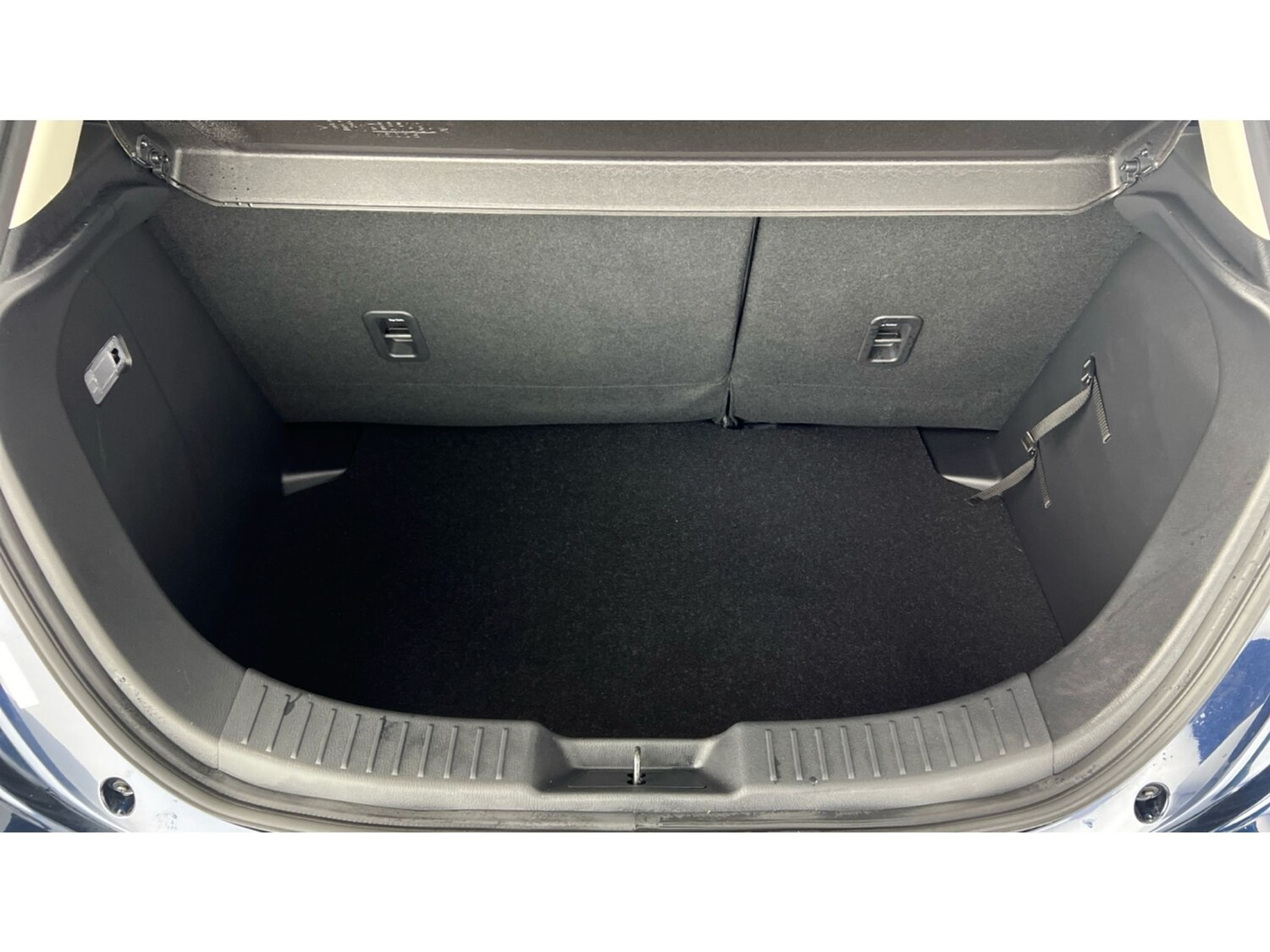 Used Mazda Mazda2 2022 for sale - 77458245: Photo 18