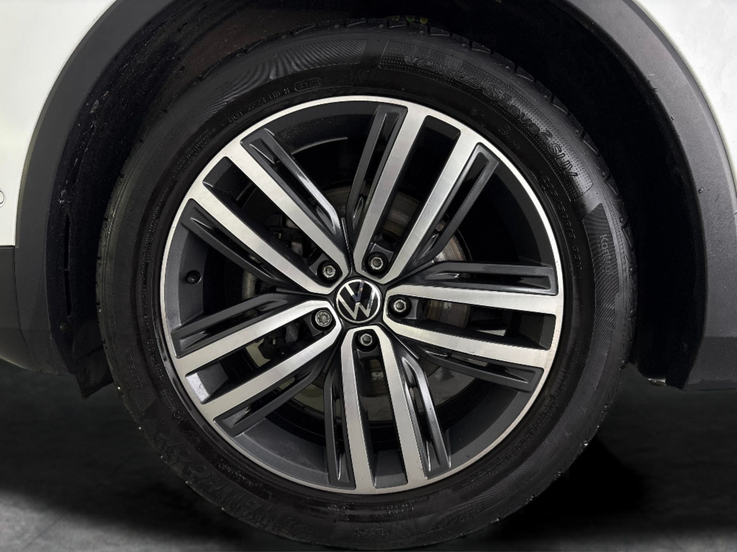 Used Volkswagen Tiguan 2024 for sale - 77786588: Photo 28