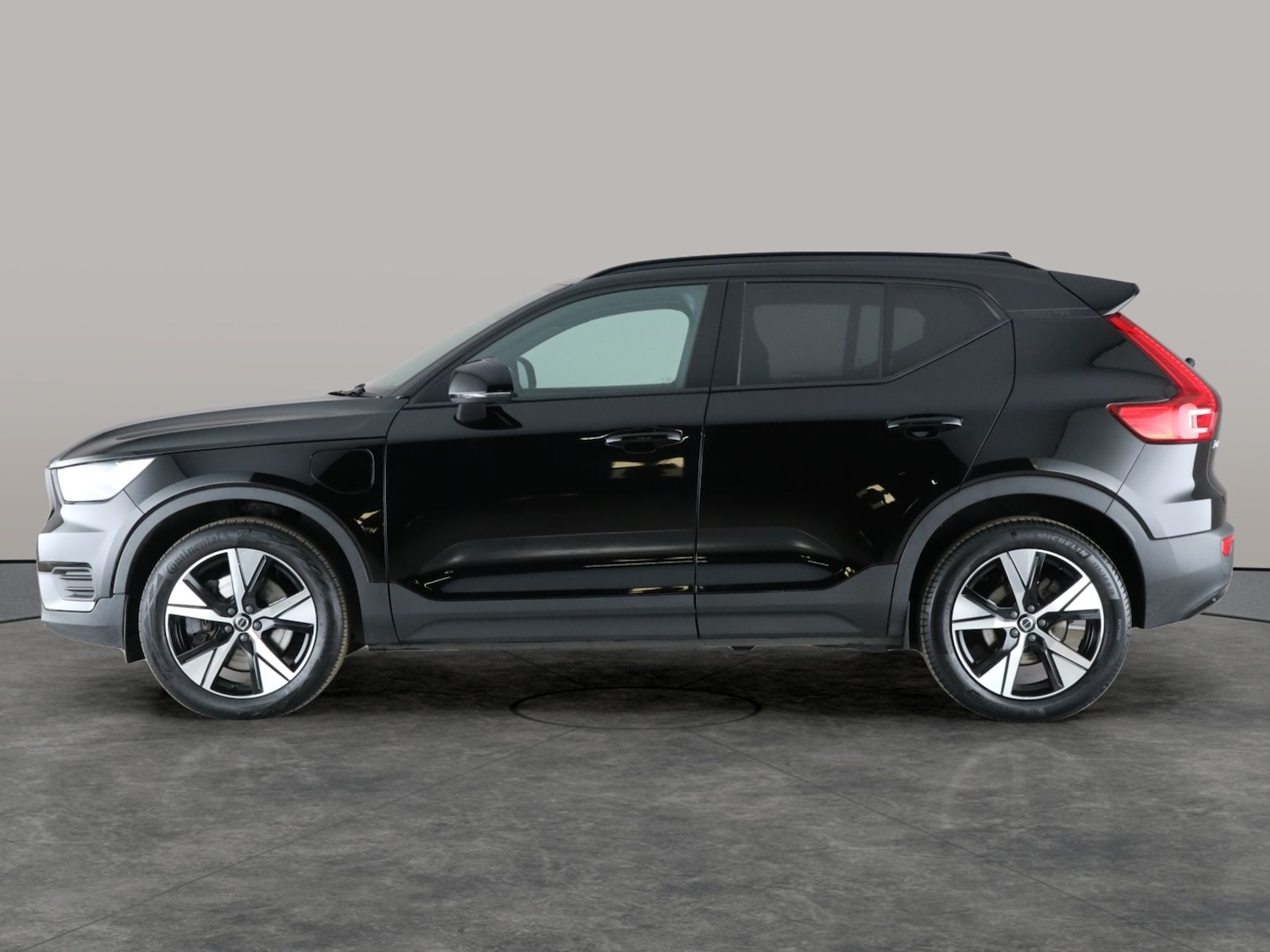 Used Volvo XC40 2021 for sale - 76028792: Photo 17