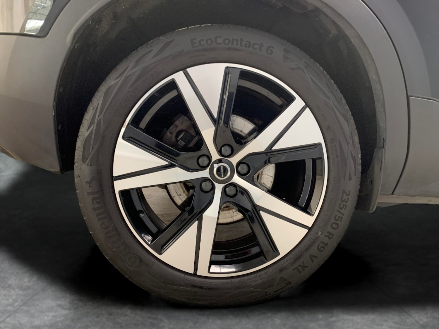 Used Volvo XC40 2021 for sale - 76028792: Photo 34