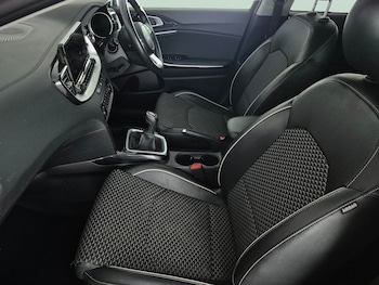 Used Kia Ceed 2022 for sale - 78657670: Photo