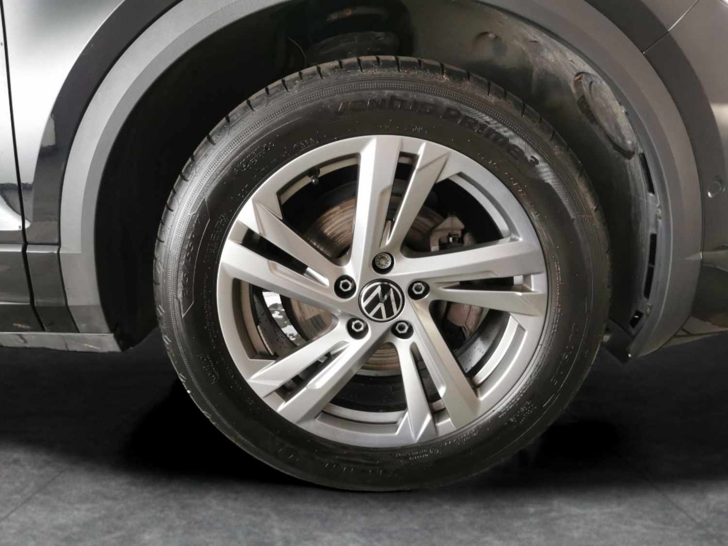 Used Volkswagen T-Roc 2023 for sale - 76717837: Photo 26