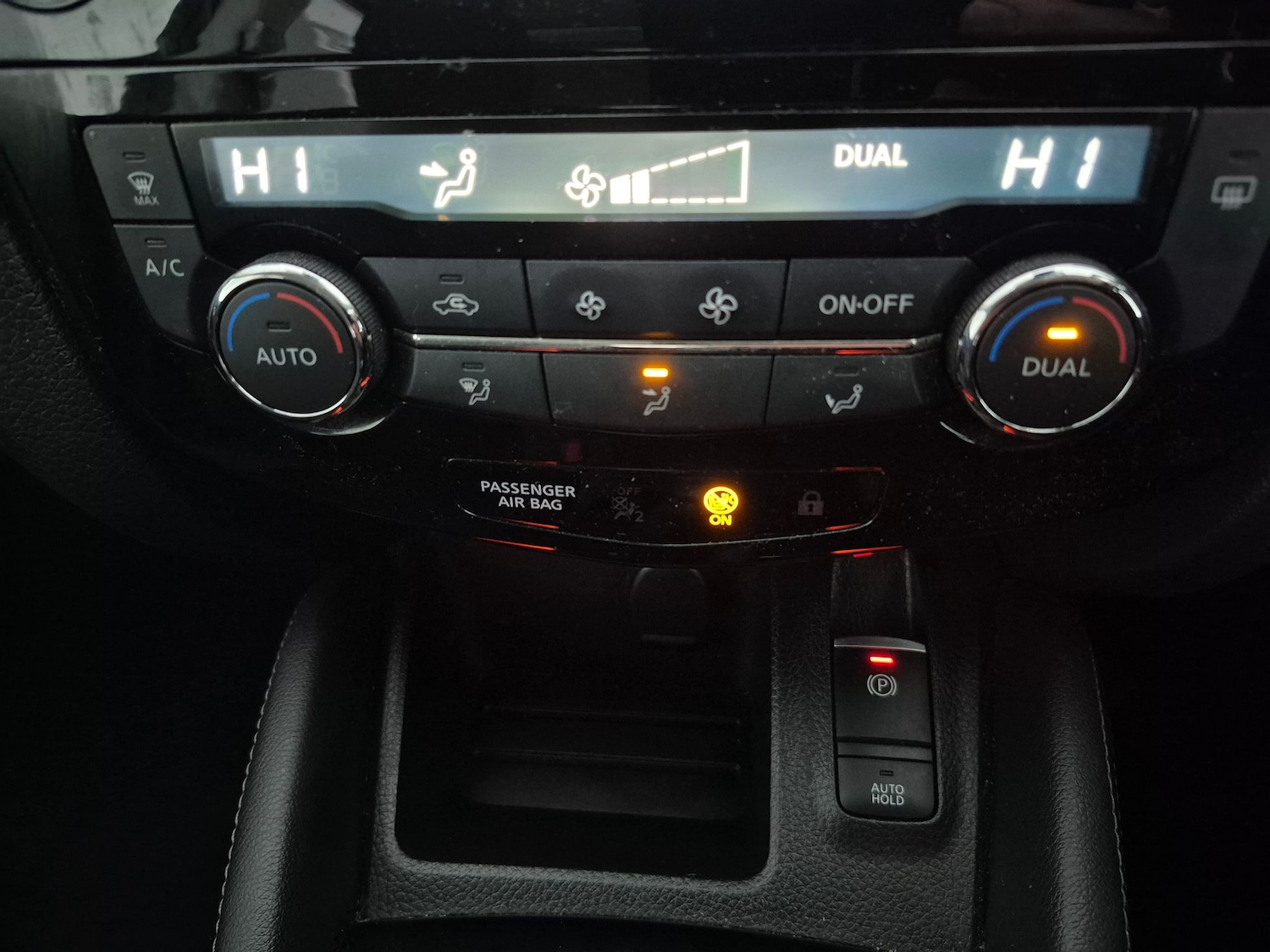 Used Nissan Qashqai 2019 for sale - 77791415: Photo 19