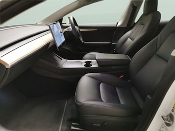 Used Tesla Model 3 undefined for sale - 77404358: Photo