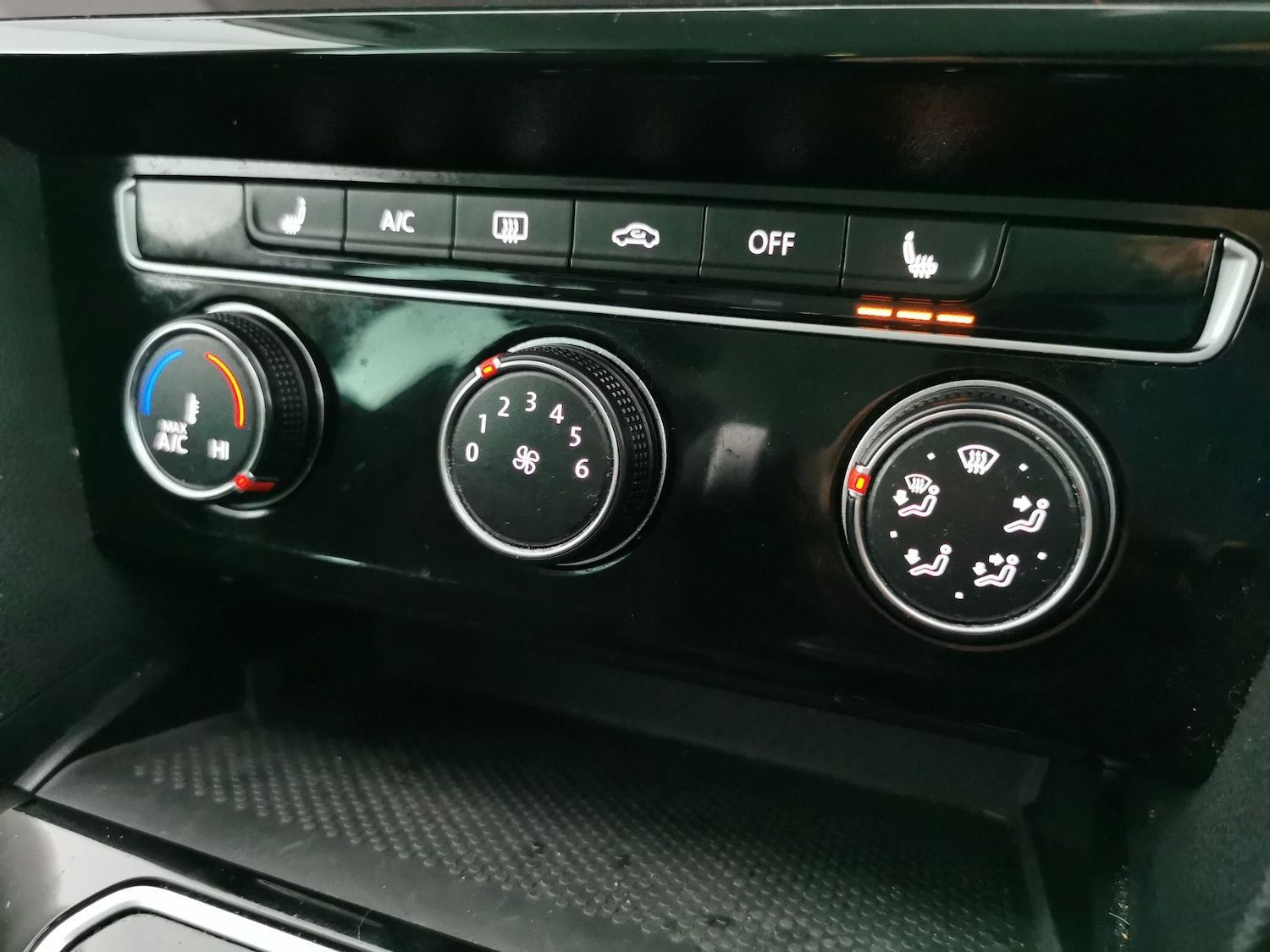 Used Volkswagen Passat for sale - 77272088: Photo 20