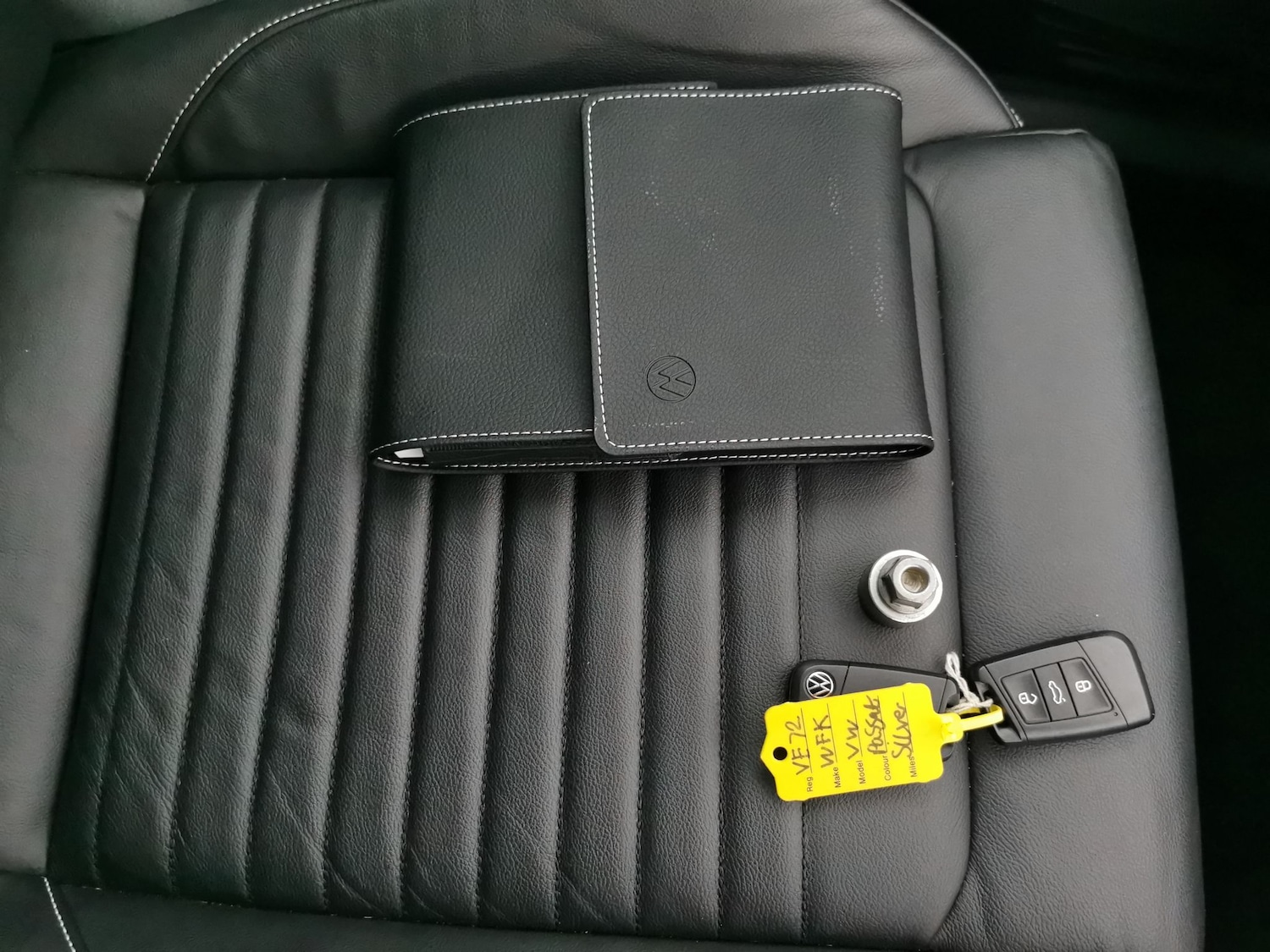 Used Volkswagen Passat for sale - 77272088: Photo 32