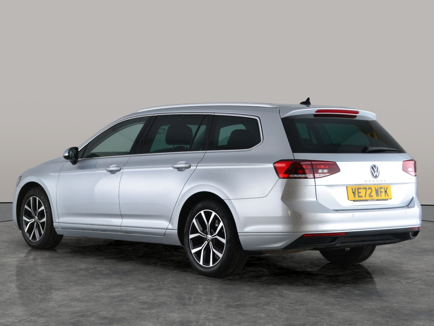 Used Volkswagen Passat for sale - 77272088: Photo 9