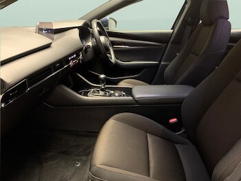 Used Mazda Mazda3 2021 for sale - 76935038: Photo