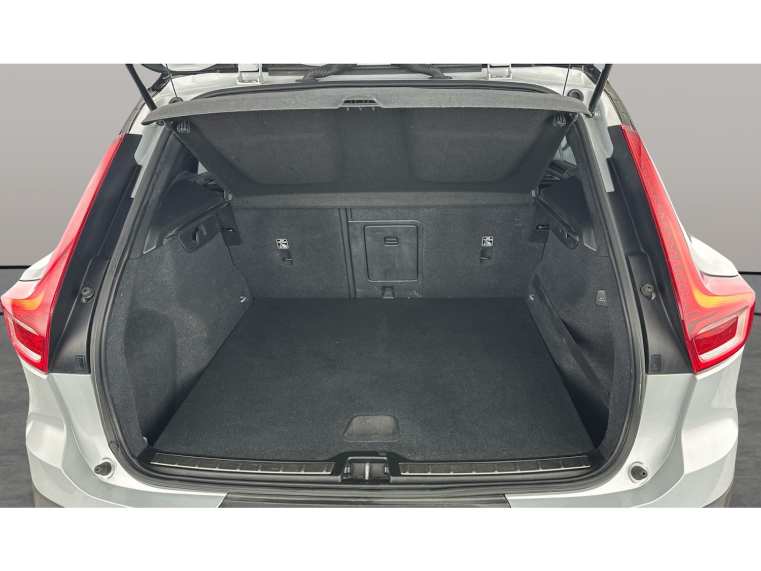 Used Volvo XC40 2019 for sale - 77916963: Photo 18