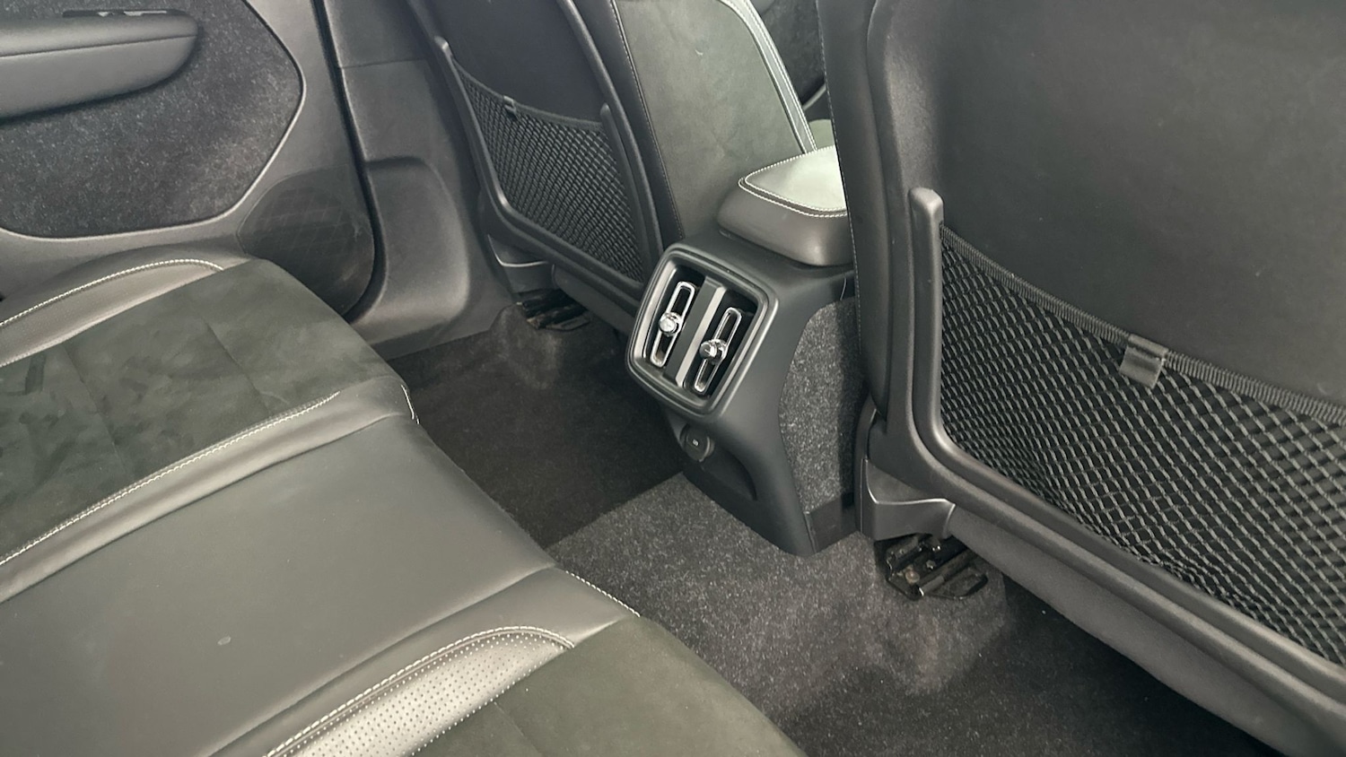 Used Volvo XC40 2019 for sale - 77916963: Photo 24