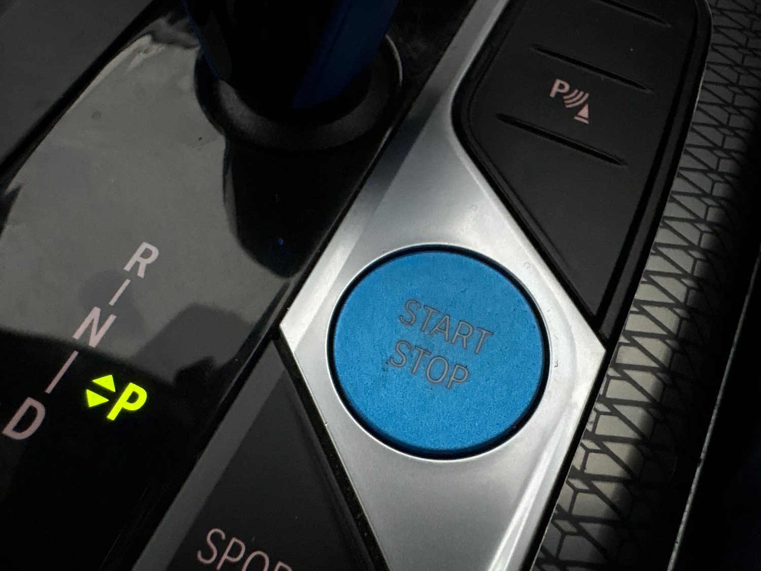 Used BMW i4 2022 for sale - 77043370: Photo 20