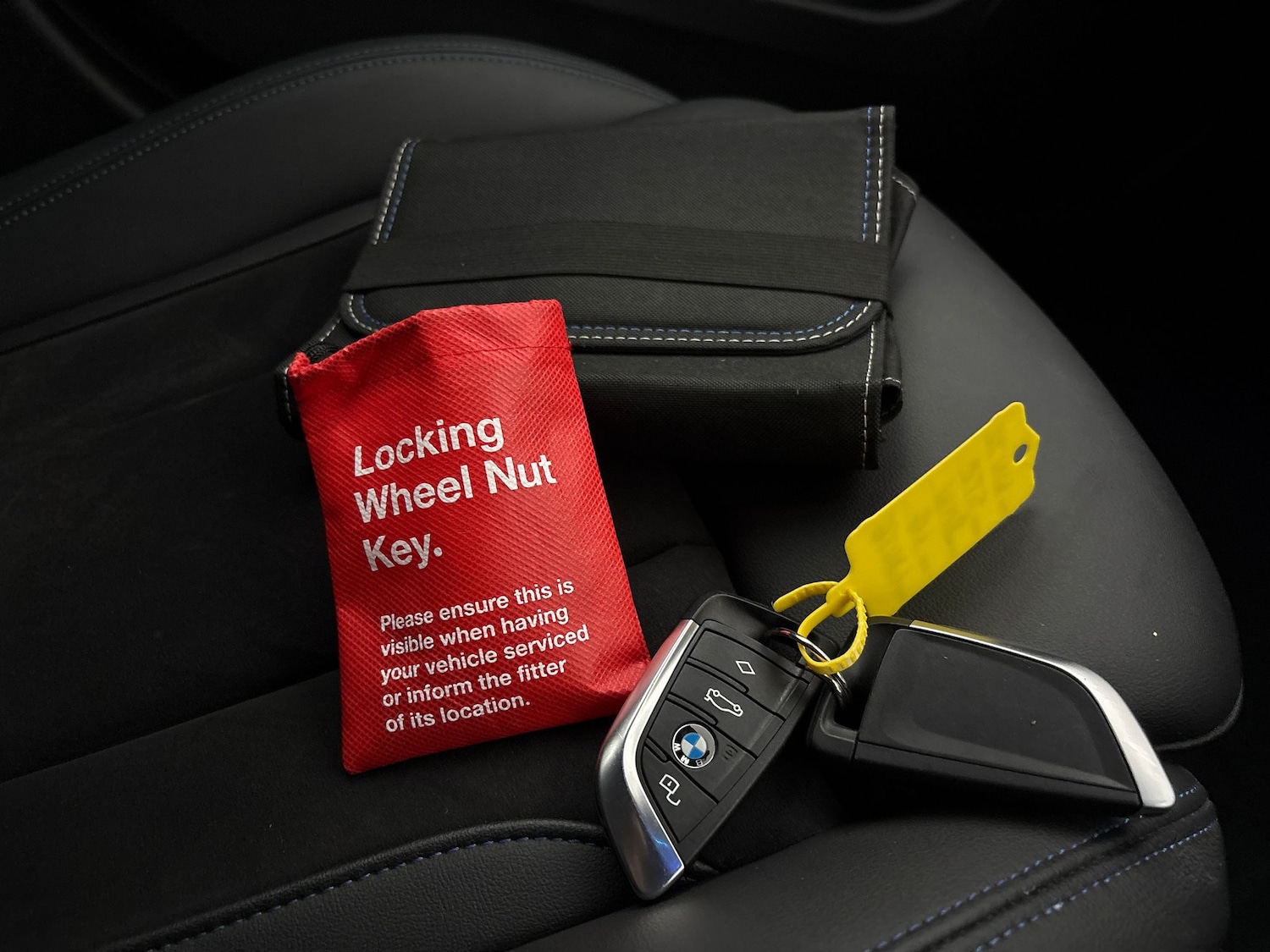 Used BMW i4 2022 for sale - 77043370: Photo 40