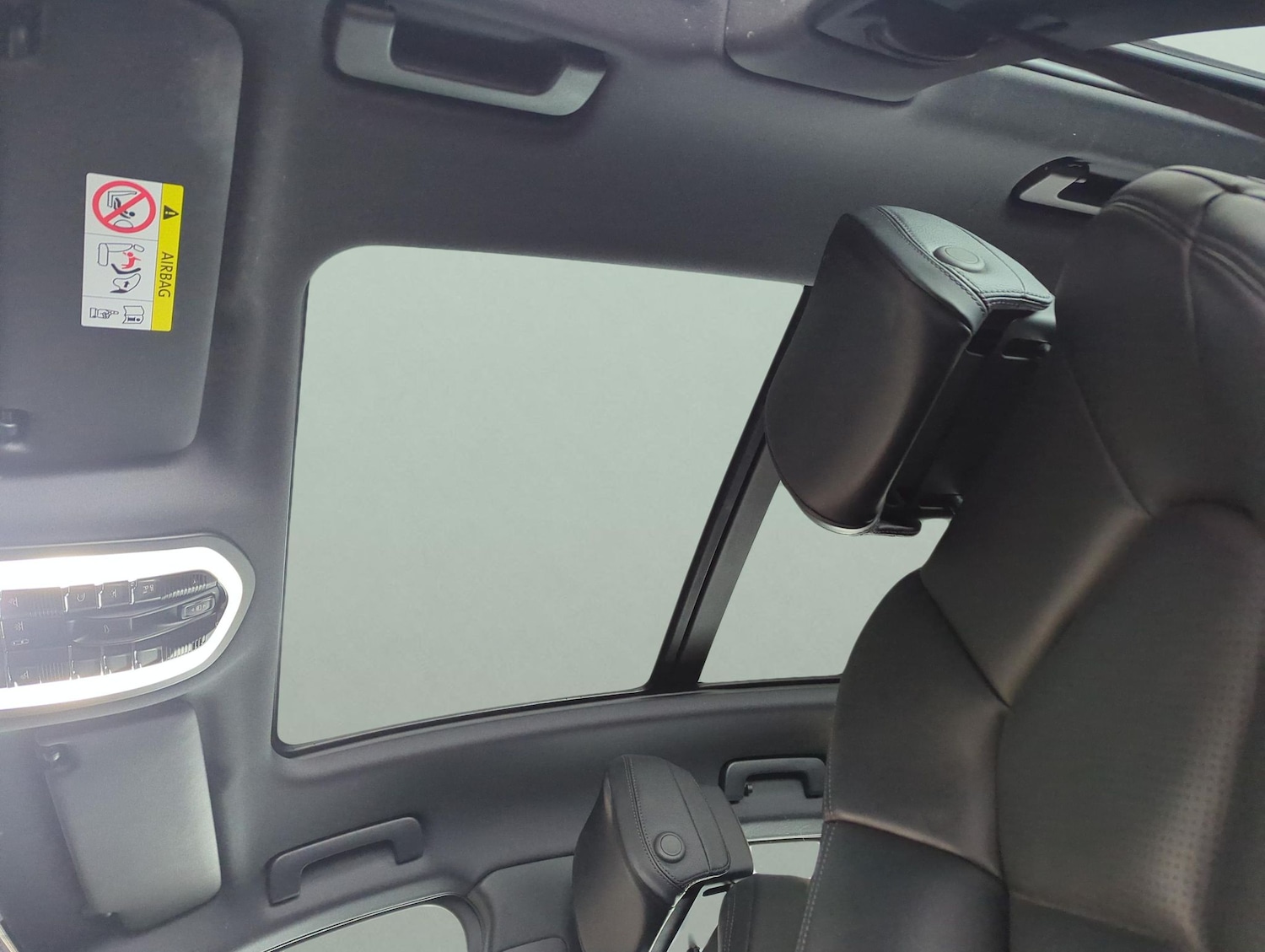 Used Porsche Macan 2024 for sale - 78139961: Photo 5