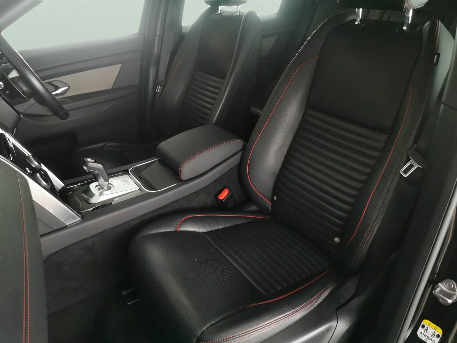 Used Land Rover Discovery Sport 2020 for sale - 78039996: Photo 6