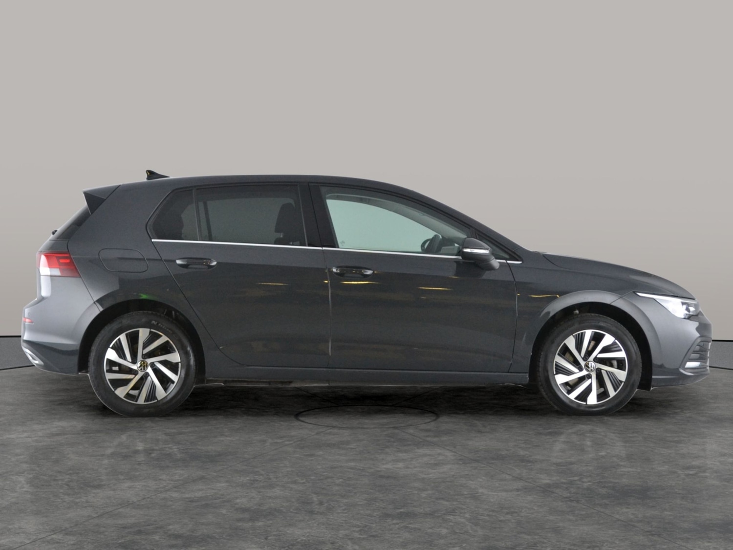 Used Volkswagen Golf 2023 for sale - 76661518: Photo 10