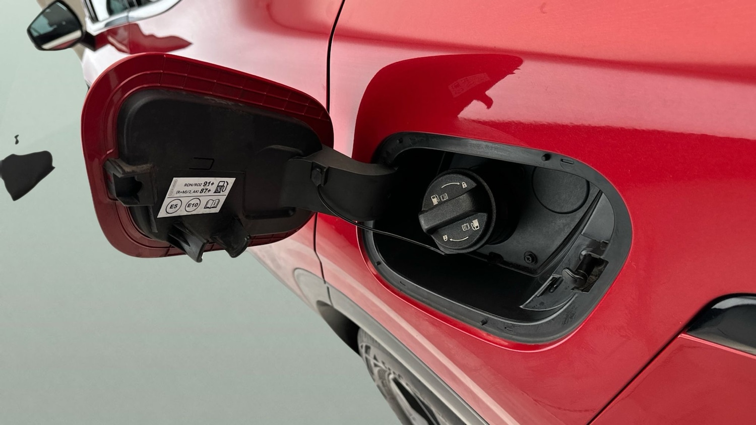 Used Polestar Polestar 2 2023 for sale - 77350844: Photo 12