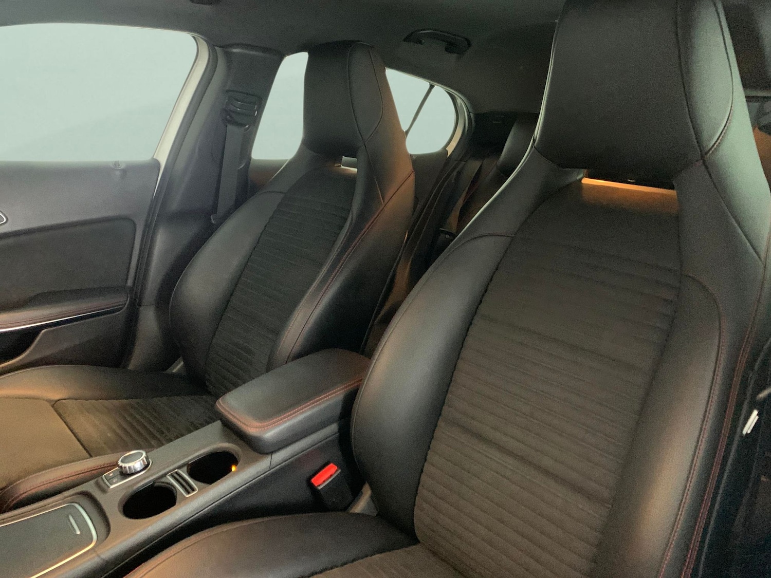 Used Mercedes-Benz GLA 2019 for sale - 76437004: Photo 28