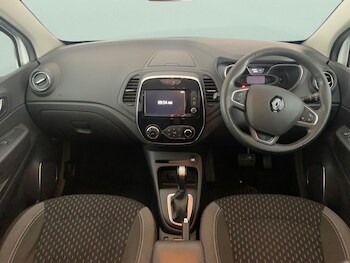 Used Renault Captur 2018 for sale - 76568312: Photo