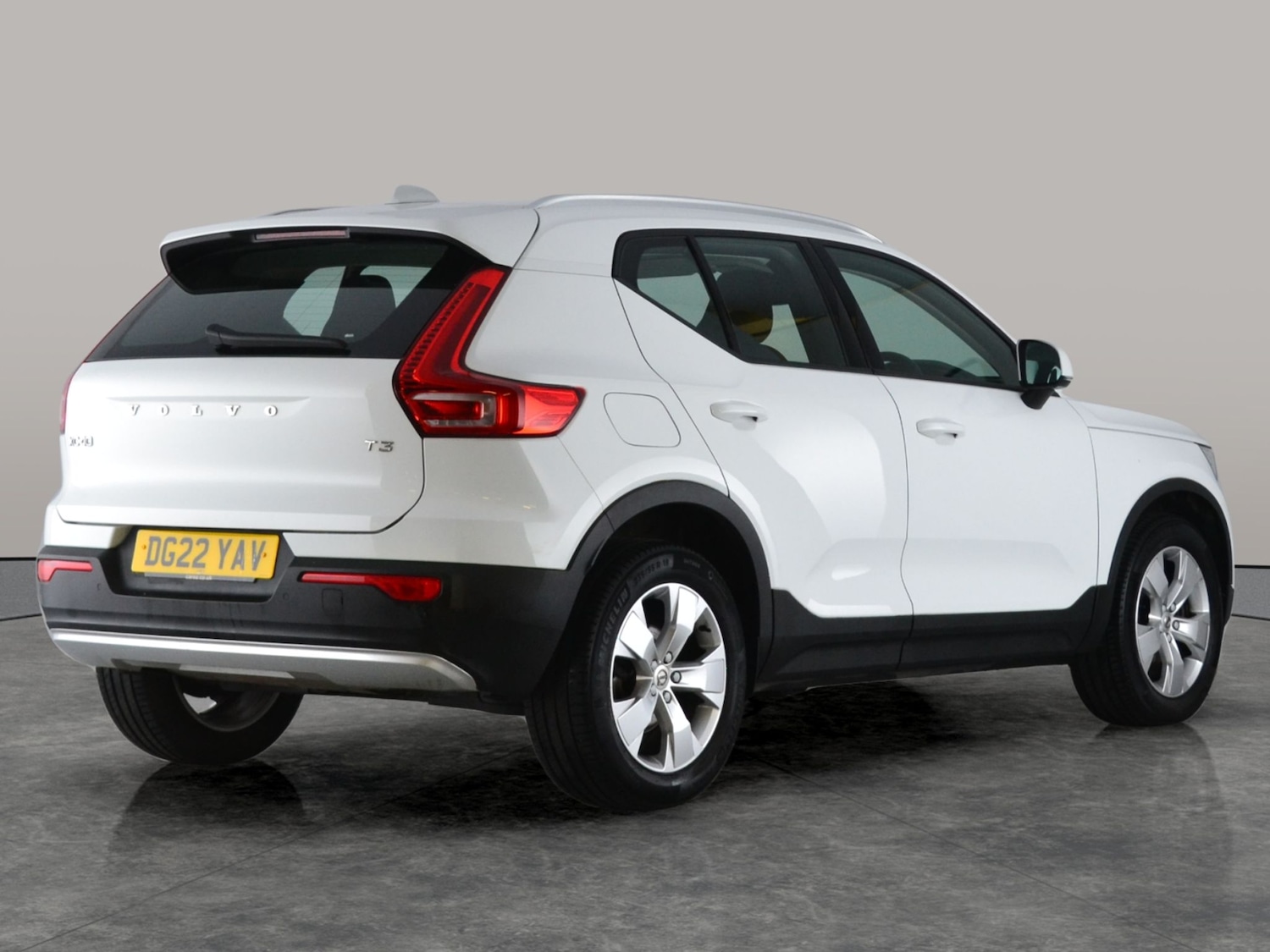 Used Volvo XC40 2022 for sale - 77980685: Photo 10