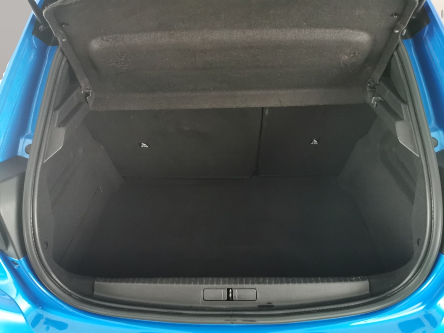 Used Peugeot 208 2021 for sale - 77890305: Photo 36