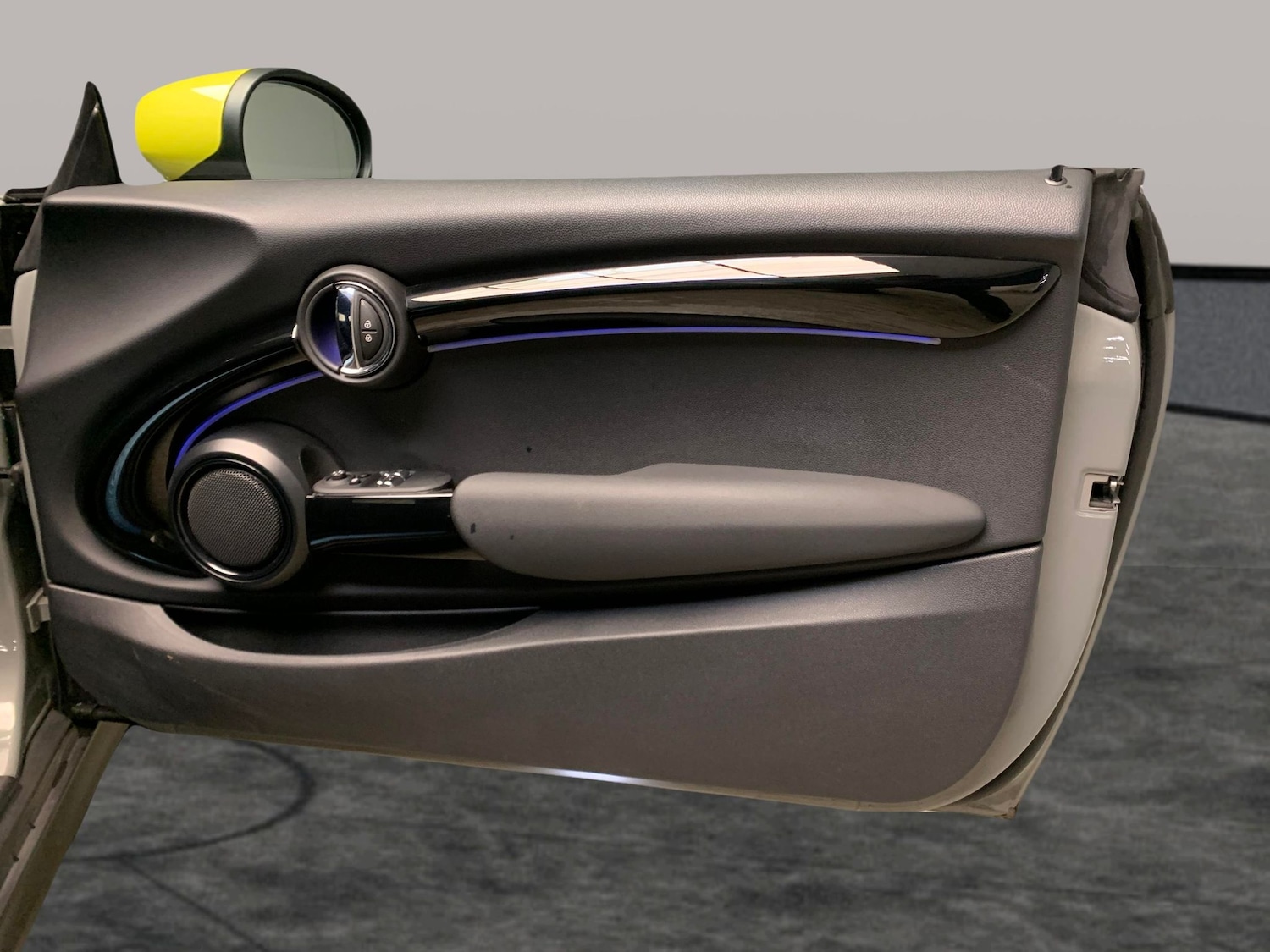 Used MINI Electric Hatch 2022 for sale - 77083529: Photo 24