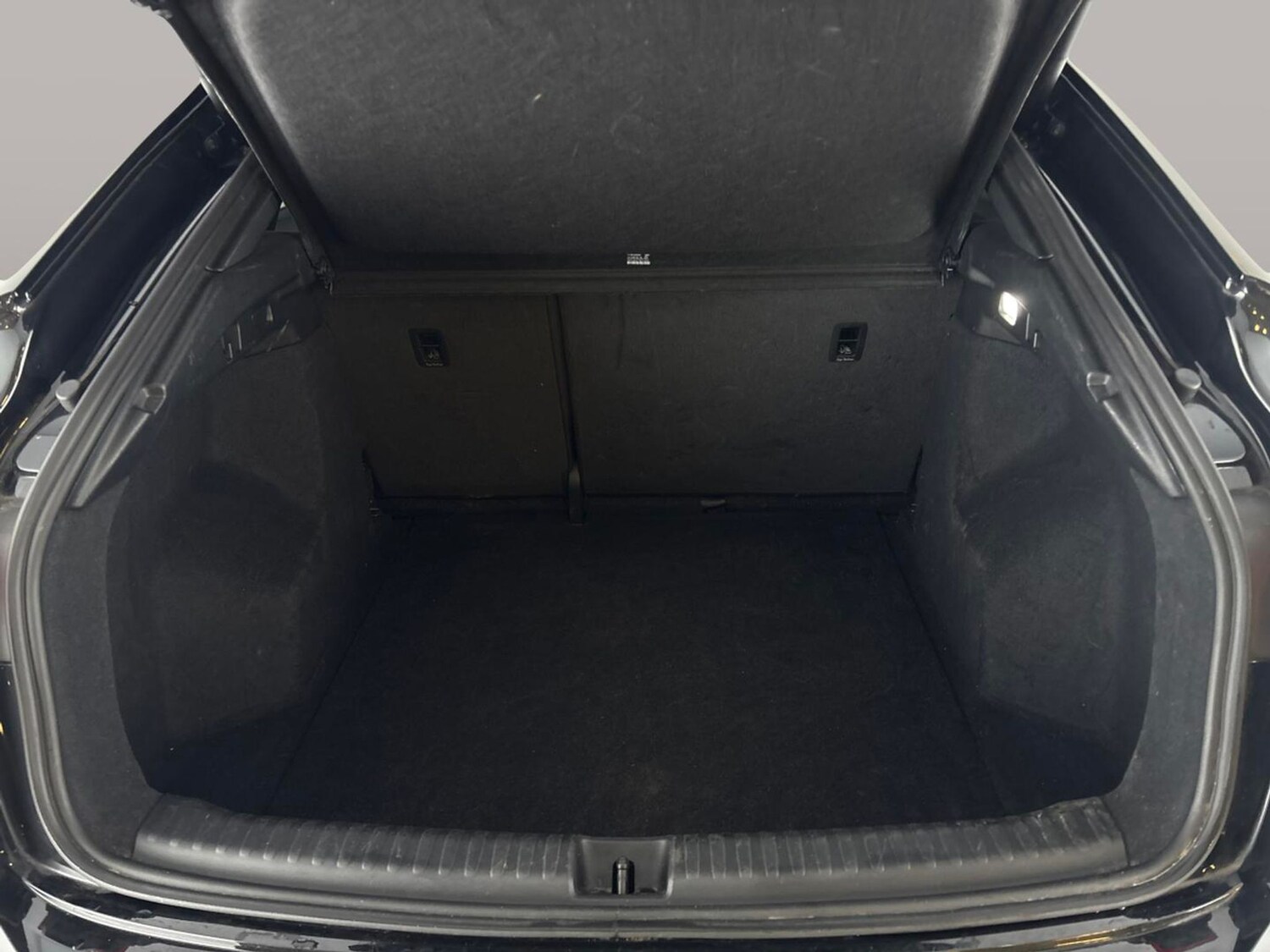 Used Audi Q4 e-tron 2023 for sale - 77706569: Photo 36