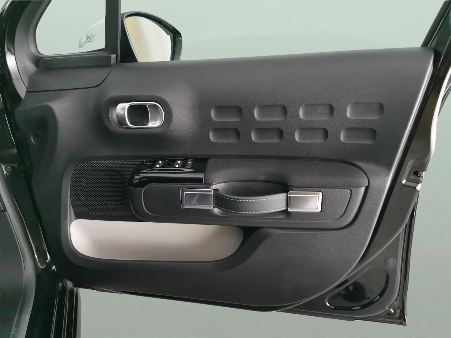 Used Citroen C3 2023 for sale - 77025756: Photo 23