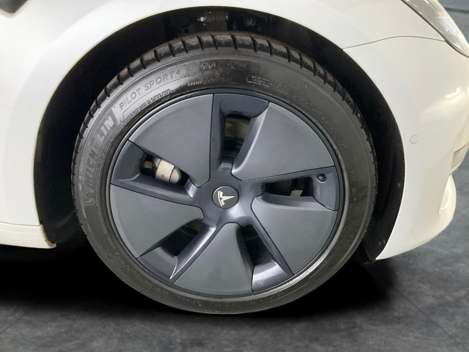 Used Tesla Model 3 2021 for sale - 76426151: Photo 36