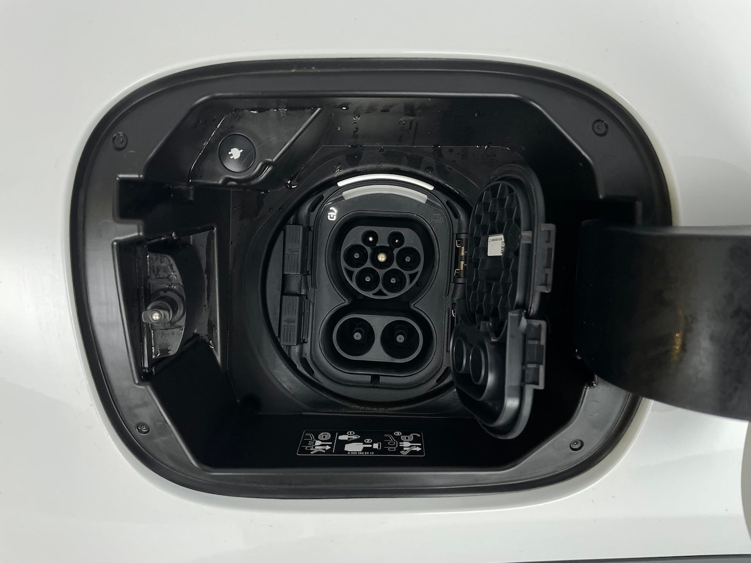 Used Mercedes-Benz EQA 2022 for sale - 77225521: Photo 37