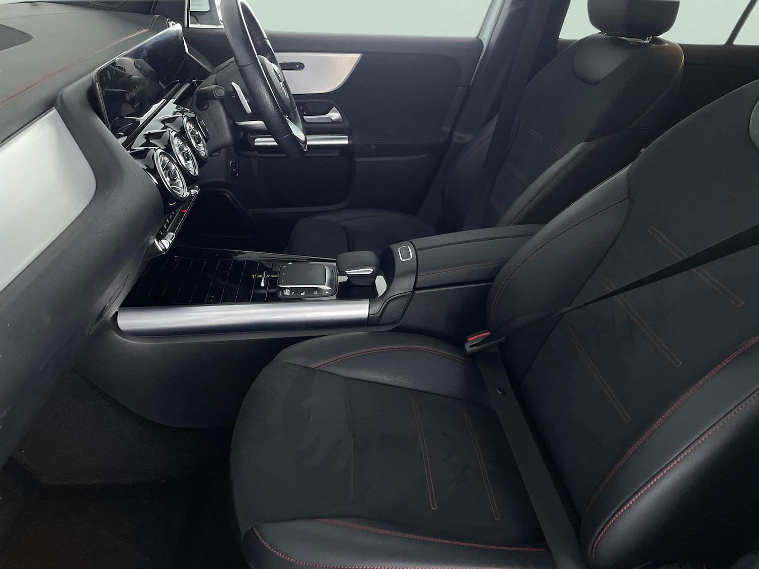 Used Mercedes-Benz EQA 2022 for sale - 77225521: Photo 4