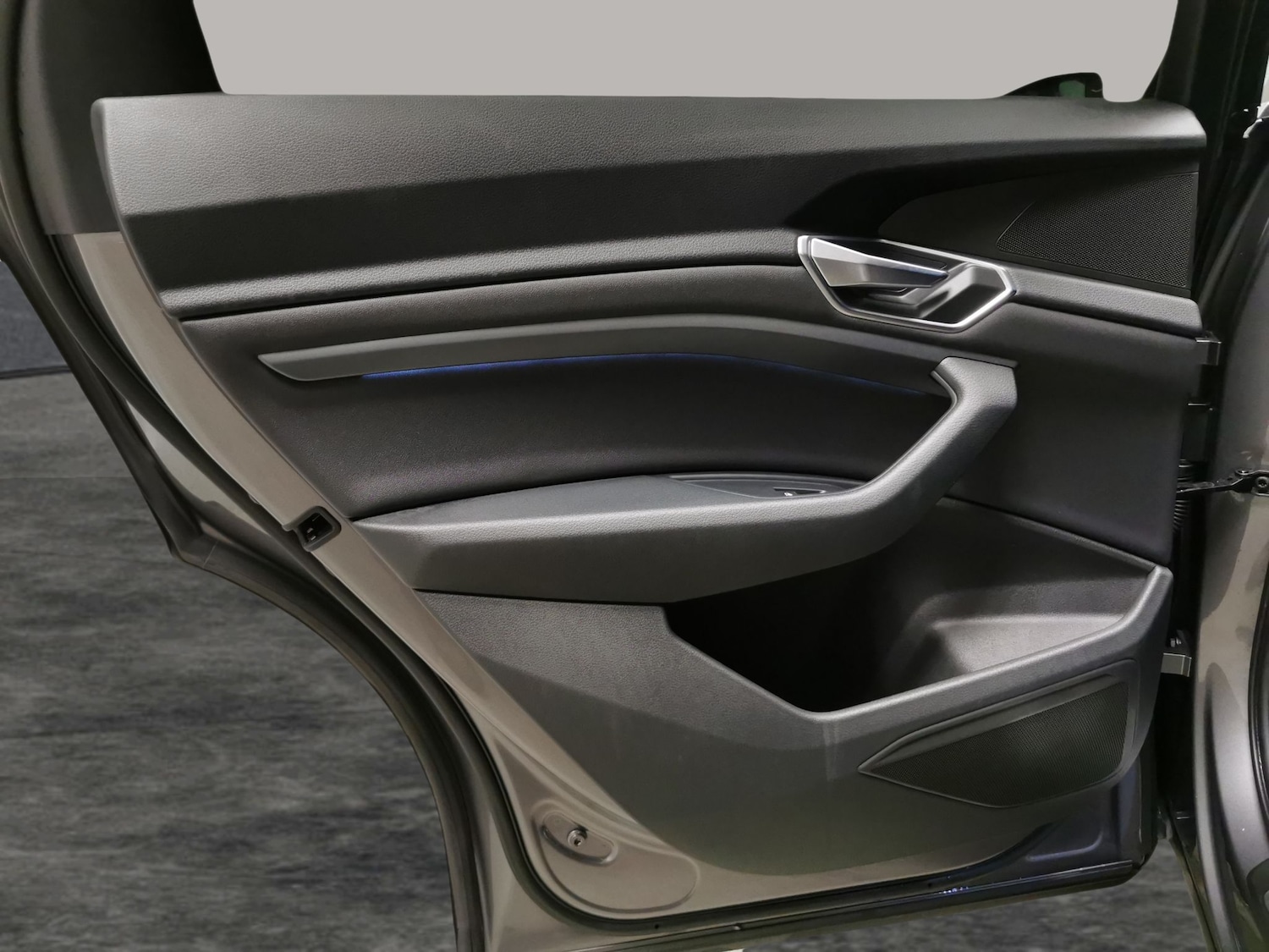 Used Audi e-tron 2020 for sale - 78067912: Photo 28