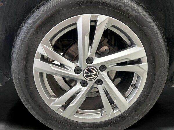 Used Volkswagen T-Roc 2023 for sale - 75628127: Photo 15