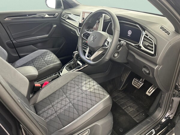 Used Volkswagen T-Roc 2023 for sale - 75628127: Photo 17
