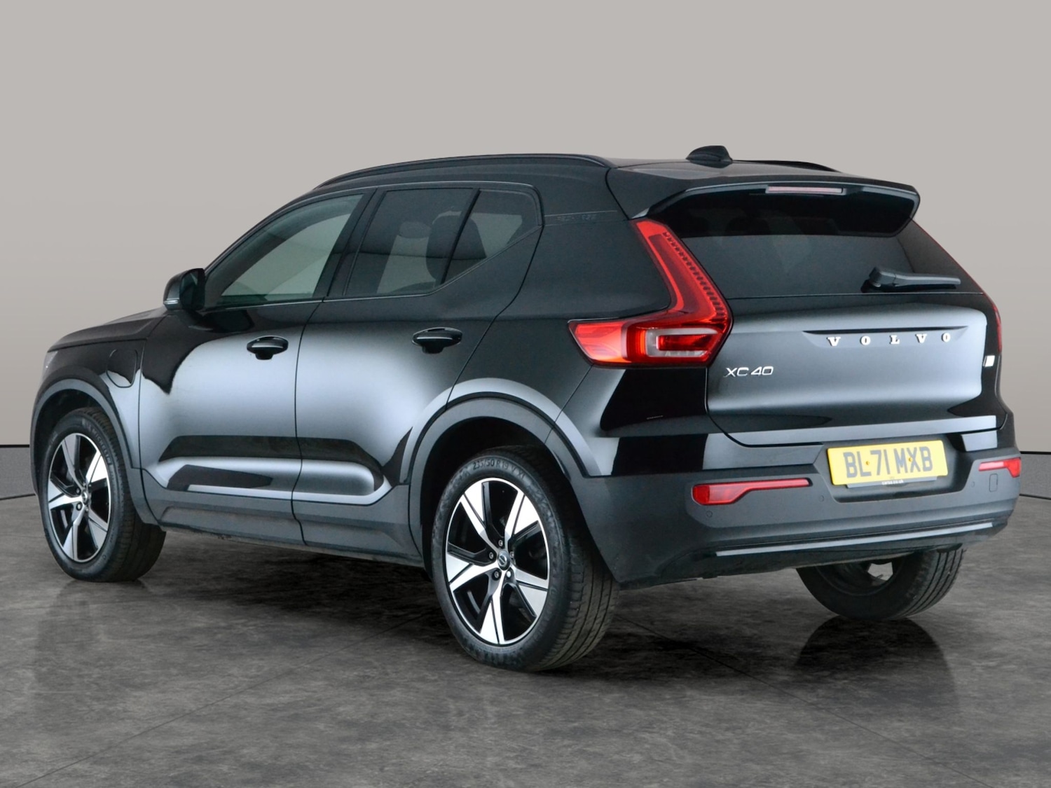 Used Volvo XC40 2022 for sale - 77542882: Photo 12