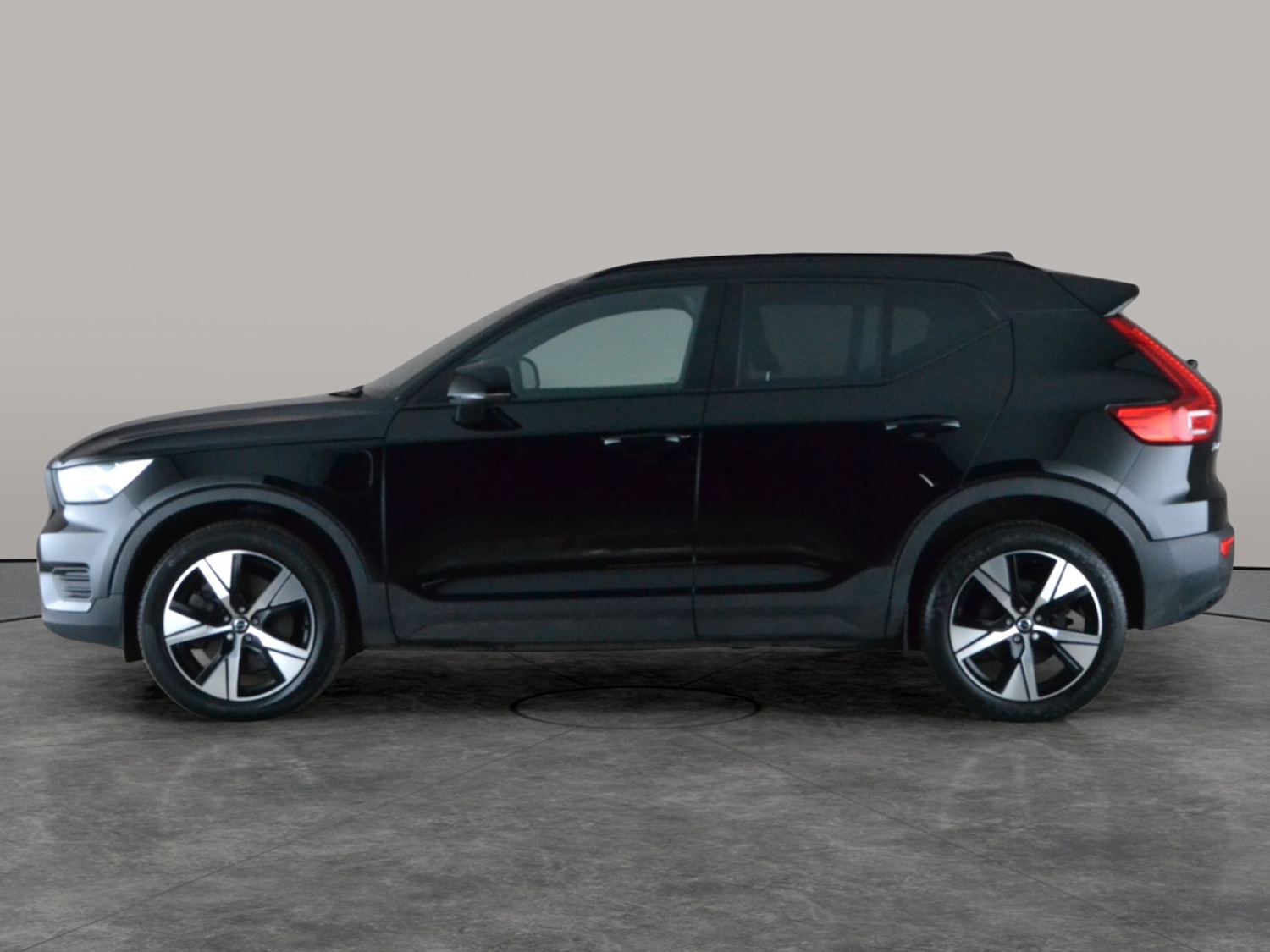 Used Volvo XC40 2022 for sale - 77542882: Photo 13