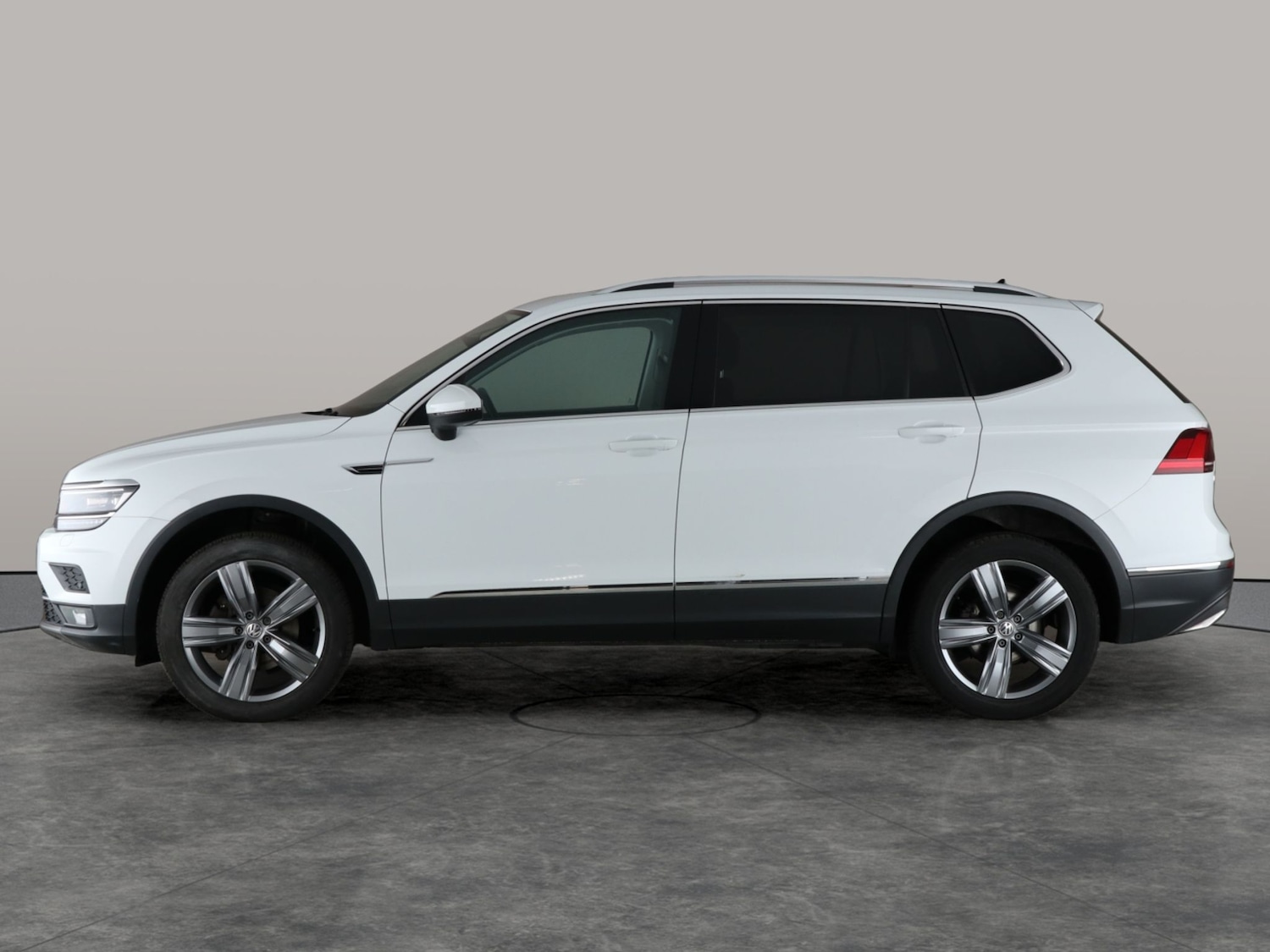 Used Volkswagen Tiguan Allspace 2020 for sale - 76851464: Photo 13