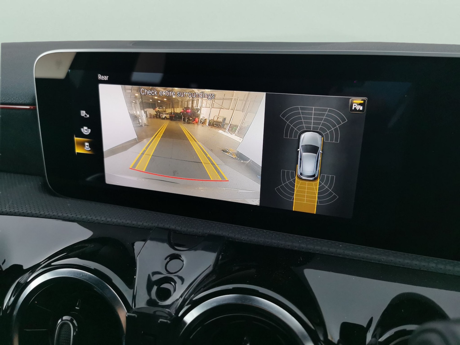 Used Mercedes-Benz A-Class 2021 for sale - 76999689: Photo 5