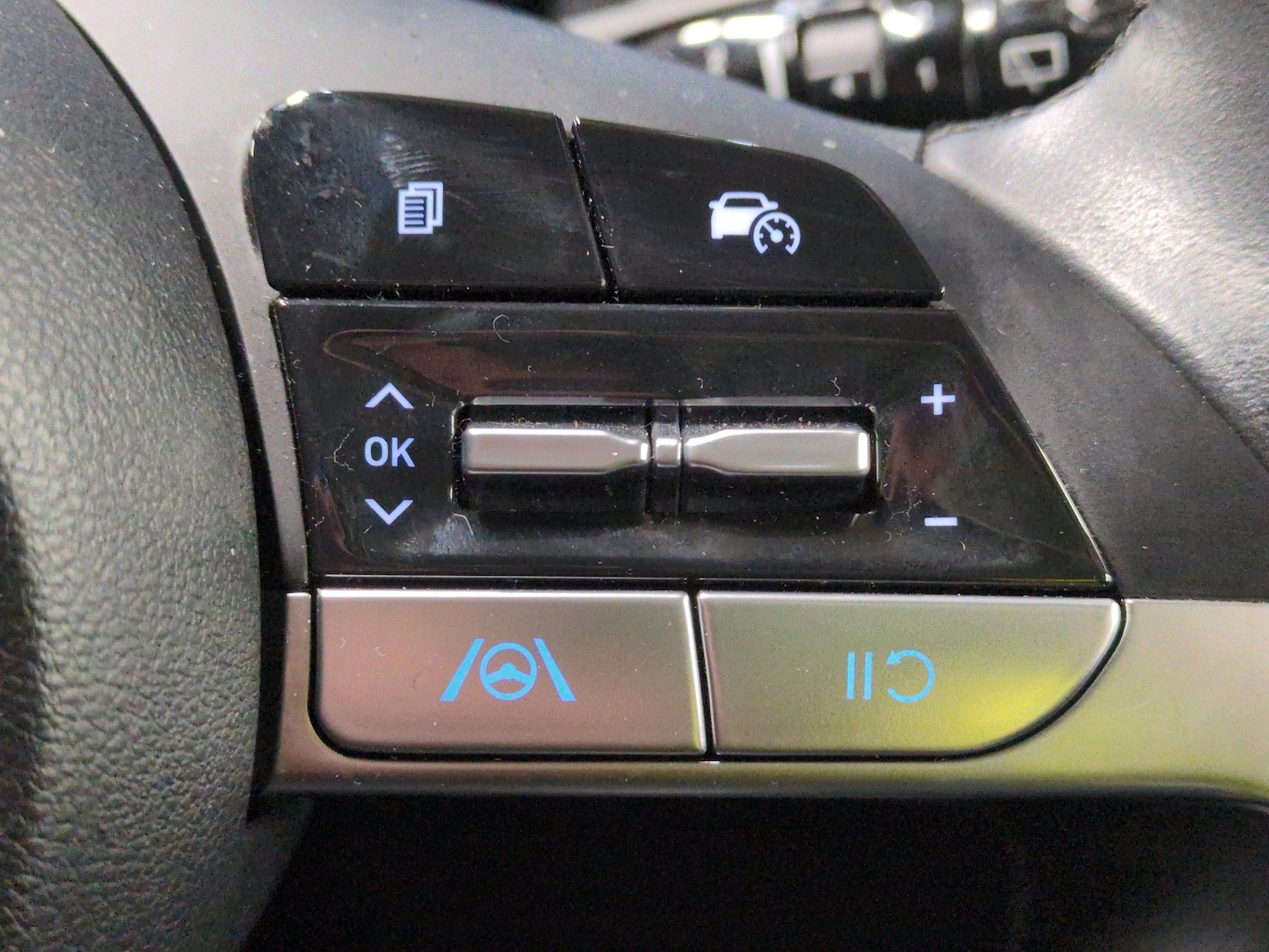 Used Hyundai TUCSON 2021 for sale - 77003063: Photo 23