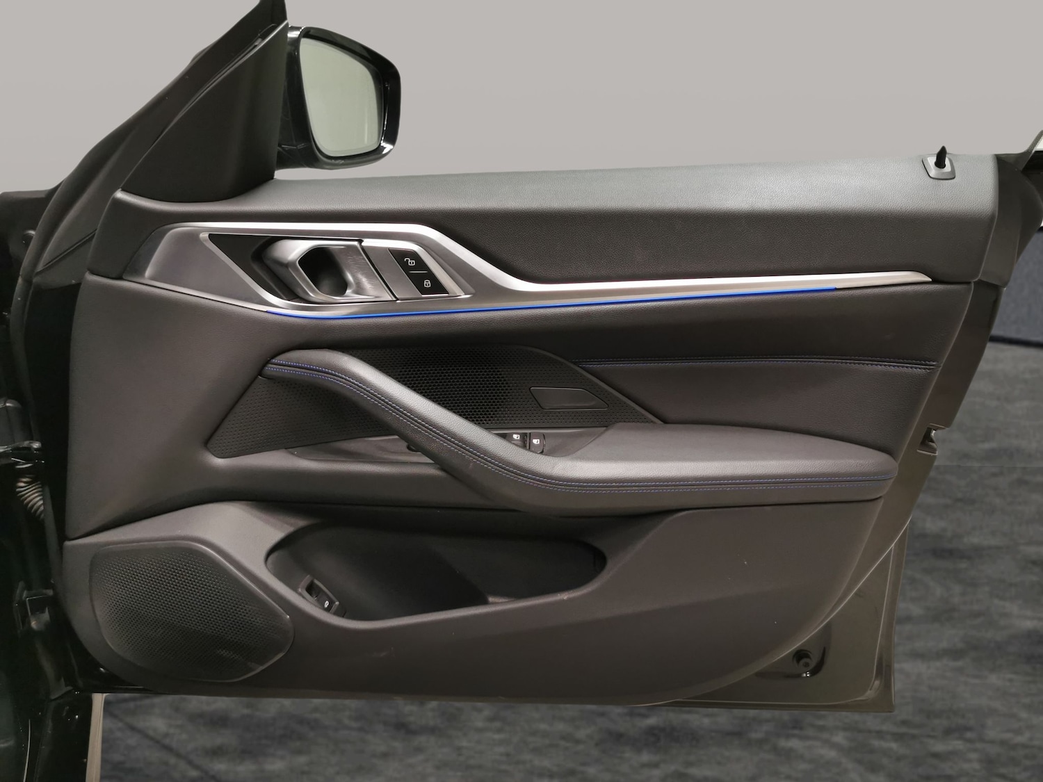 Used BMW i4 2022 for sale - 77196189: Photo 26