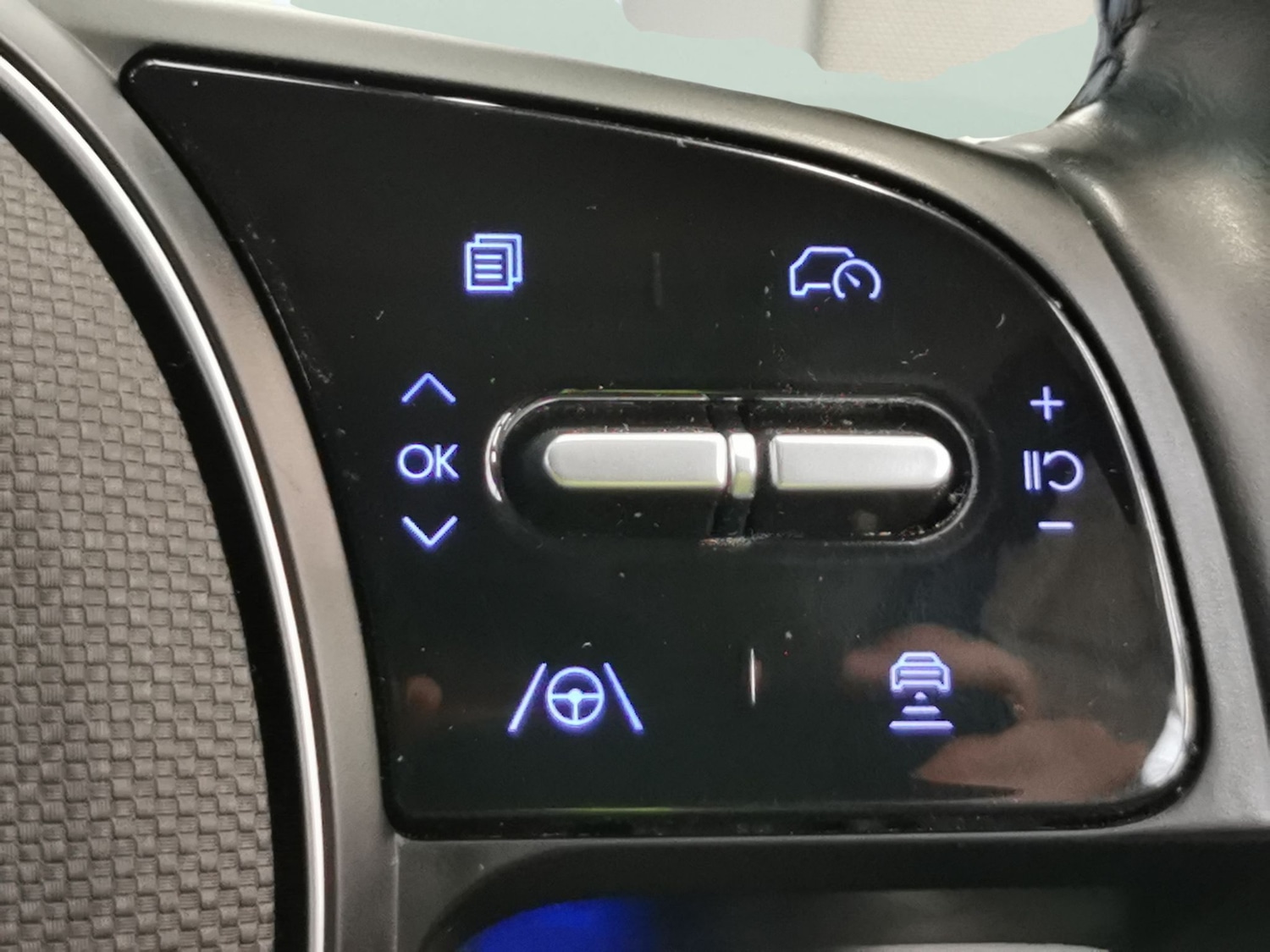 Used Hyundai IONIQ 5 2022 for sale - 76159392: Photo 28