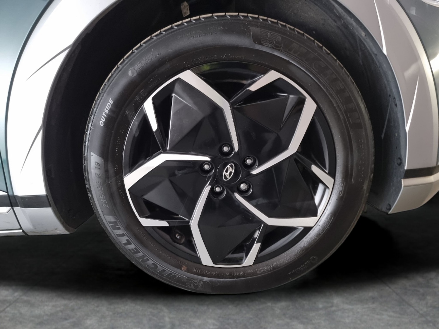 Used Hyundai IONIQ 5 2022 for sale - 76159392: Photo 34