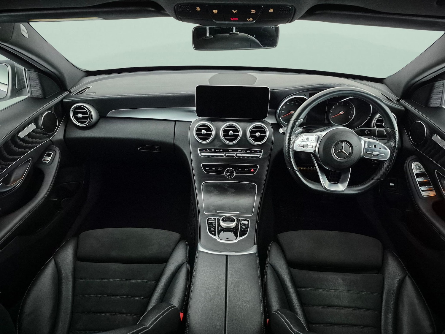 Used Mercedes-Benz C Class 2018 for sale - 77775972: Photo 7