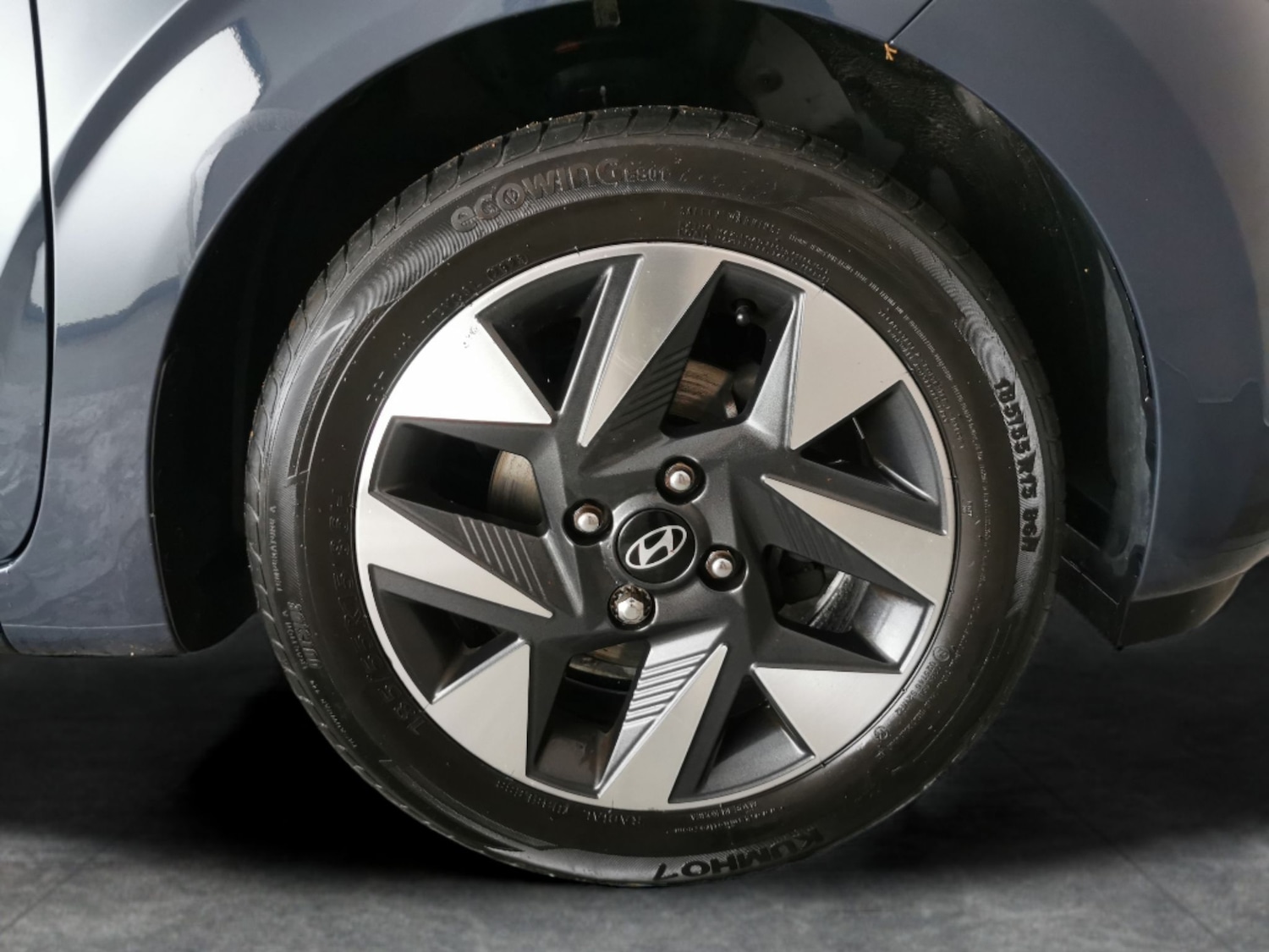 Used Hyundai i10 2023 for sale - 77833683: Photo 22