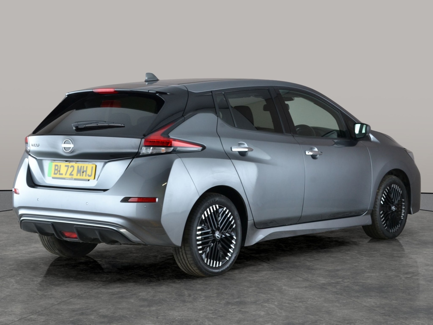 Used Nissan Leaf 2022 for sale - 77274688: Photo 11