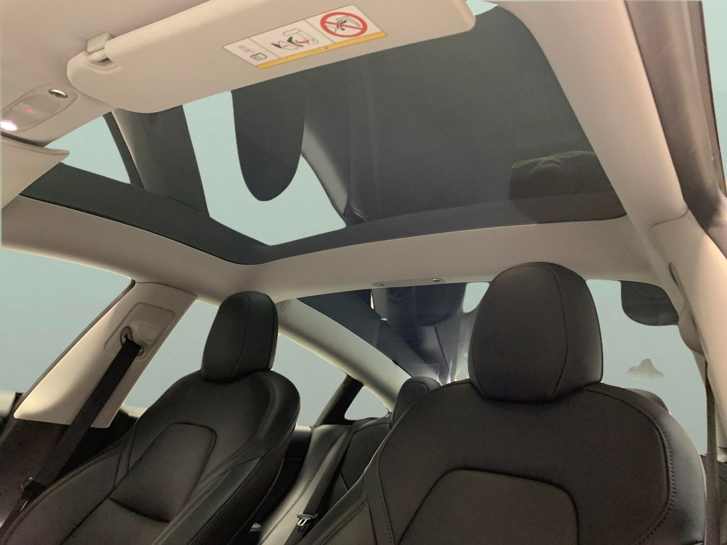 Used Tesla Model 3 2022 for sale - 76928341: Photo 5