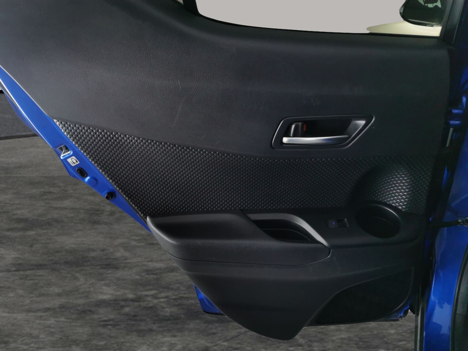 Used Toyota C-HR 2020 for sale - 77077746: Photo 26