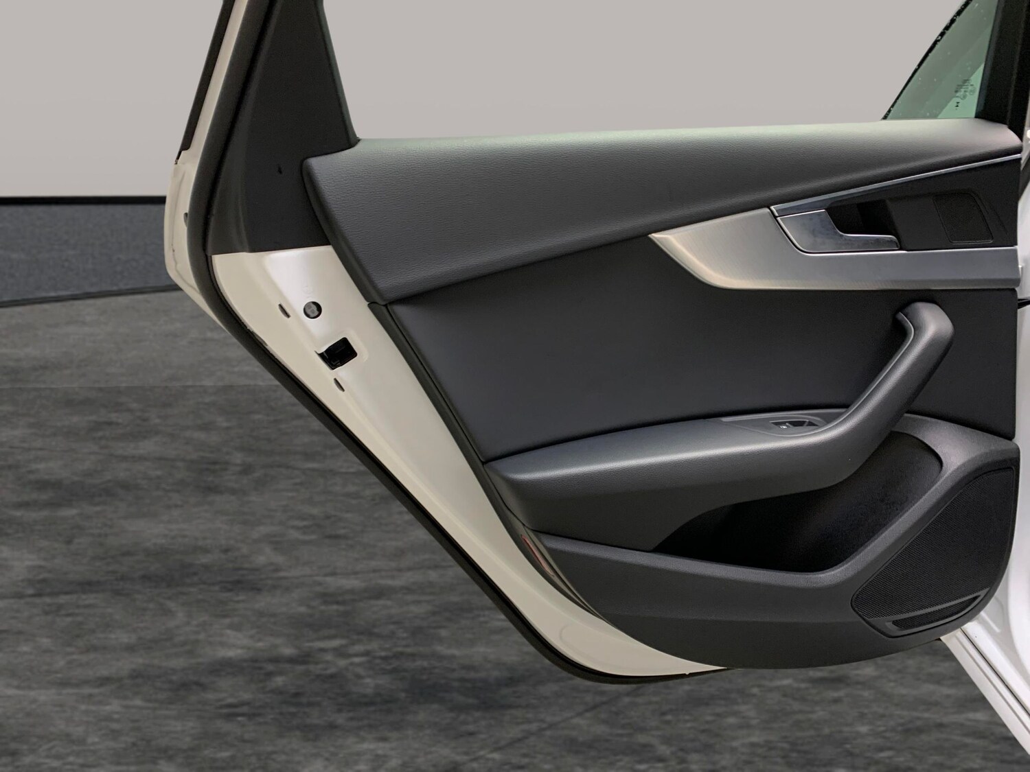 Used Audi A4 2023 for sale - 77347258: Photo 27